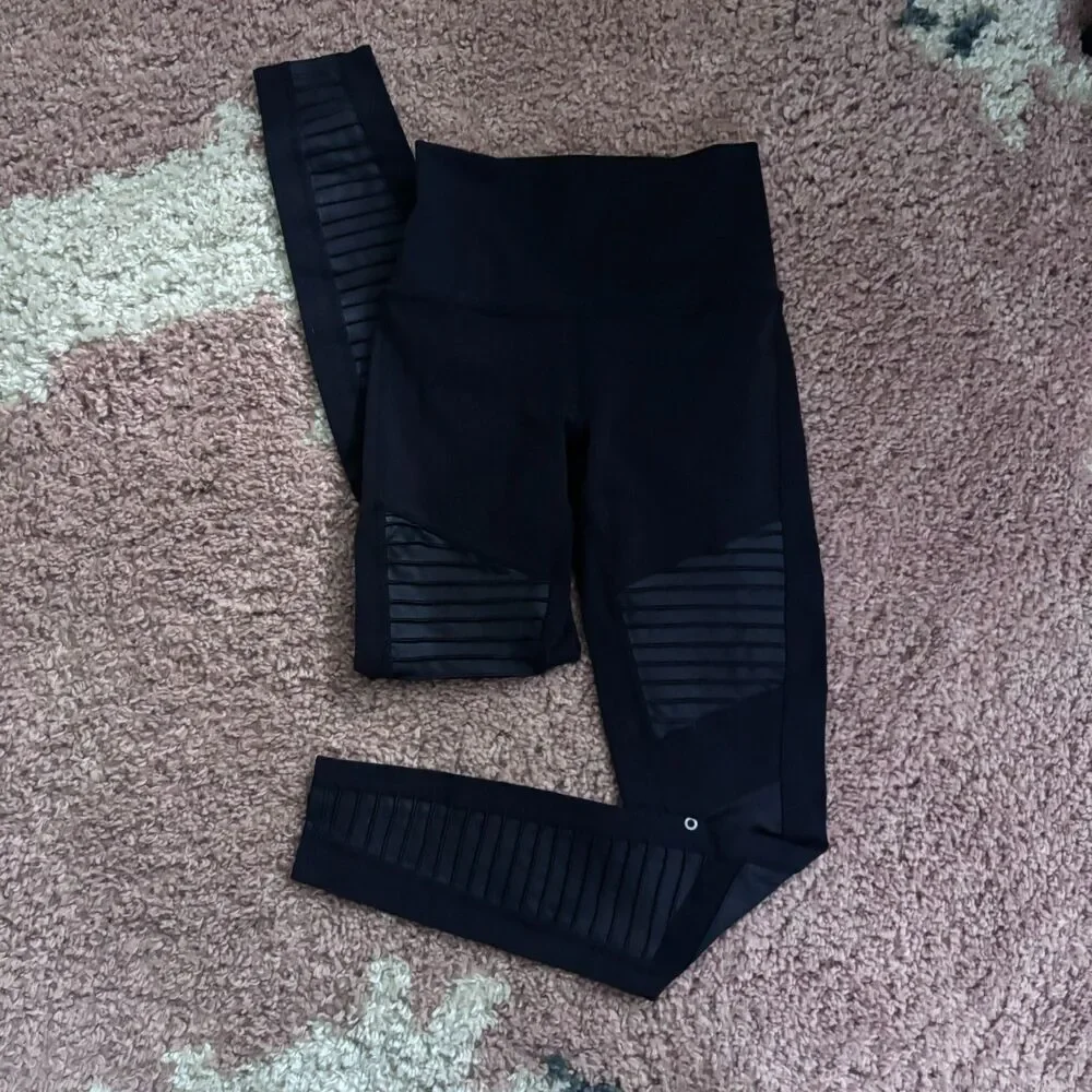 Alo Yoga 7/8 High-Waist Moto Legging Black Size XS Athletic Yoga Workout Gym